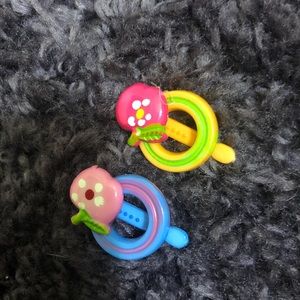 *NWOT* Set of 2 Mini Hair Clips